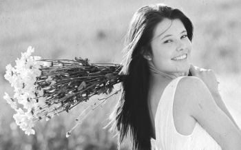 Иллюстрация к книге — Девочка. Девушка. Женщина [i_596.jpg]