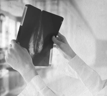 Иллюстрация к книге — Девочка. Девушка. Женщина [i_604.jpg]