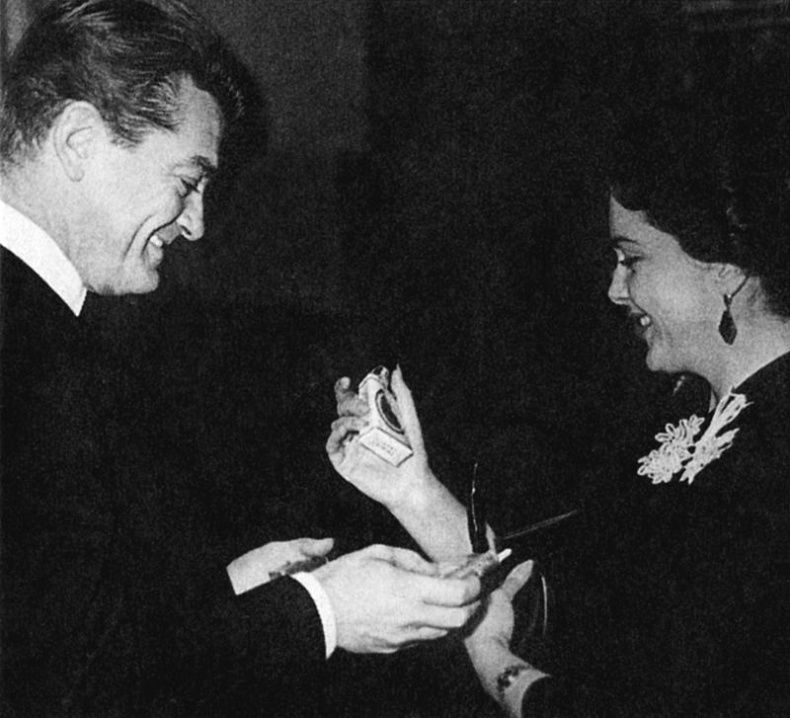 Иллюстрация к книге — Звёзды на небе [i_032.jpg]