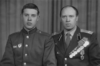 Иллюстрация к книге — Тайная война против СССР и России. Начальник 1 отдела по борьбе с терроризмом УБТ ФСБ РФ о лихих 90-х [i_028.jpg]