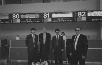 Иллюстрация к книге — Тайная война против СССР и России. Начальник 1 отдела по борьбе с терроризмом УБТ ФСБ РФ о лихих 90-х [i_032.jpg]