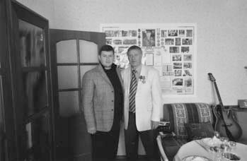 Иллюстрация к книге — Тайная война против СССР и России. Начальник 1 отдела по борьбе с терроризмом УБТ ФСБ РФ о лихих 90-х [i_042.jpg]