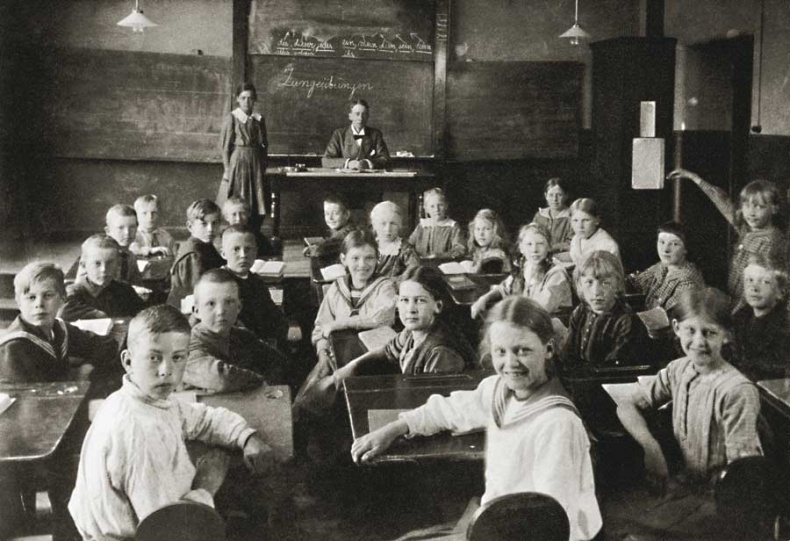 Иллюстрация к книге — Астрид Линдгрен. Этот день и есть жизнь [i_010.jpg]