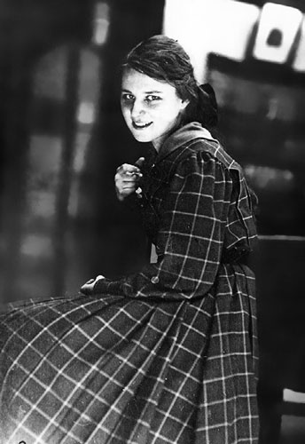 Иллюстрация к книге — Маятник жизни моей... 1930–1954 [i_023.jpg]