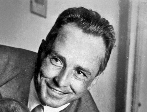 Иллюстрация к книге — Маятник жизни моей... 1930–1954 [i_036.jpg]