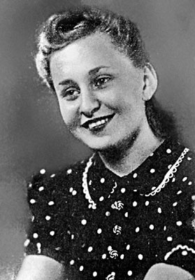 Иллюстрация к книге — Маятник жизни моей... 1930–1954 [i_049.jpg]