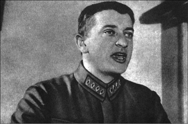 Иллюстрация к книге — Взлет и падение «красного Бонапарта». Трагическая судьба маршала Тухачевского [_17.jpg]