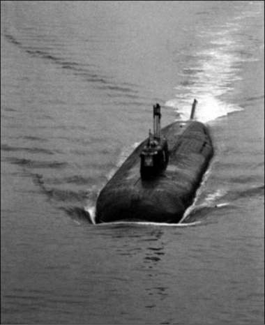 Иллюстрация к книге — Гибель "Курска". Неизвестные страницы трагедии [i_005.jpg]