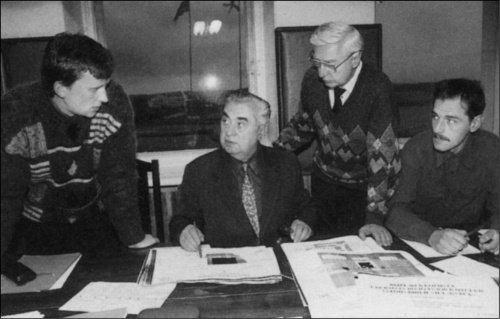 Иллюстрация к книге — Гибель "Курска". Неизвестные страницы трагедии [i_019.jpg]