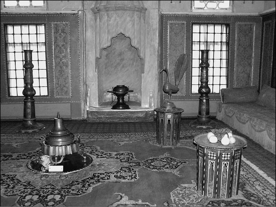 Иллюстрация к книге — Крымская империя. От ханства до Новороссии [i_017.jpg]