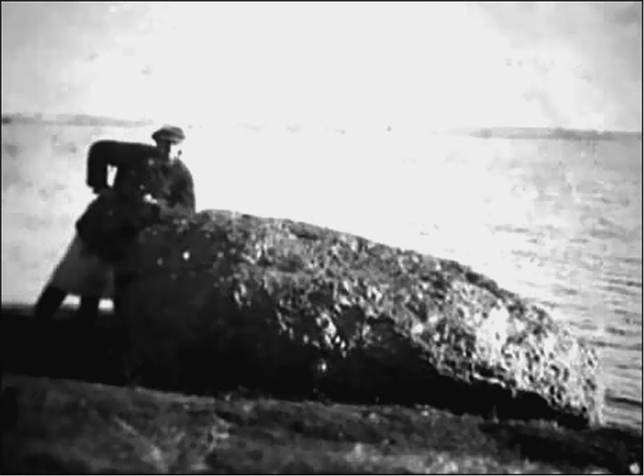 Иллюстрация к книге — Предания Синих камней [i_047.jpg]