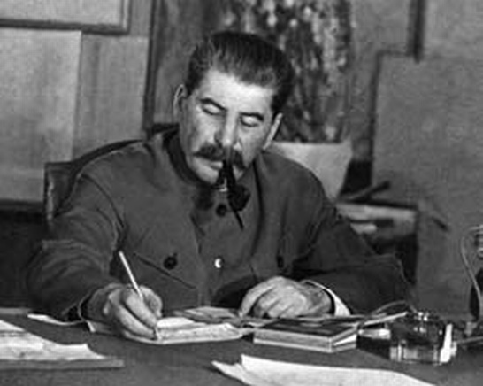 Иллюстрация к книге — Победоносец Сталин. Генералиссимус в Великой Отечественной войне [_250.jpg]