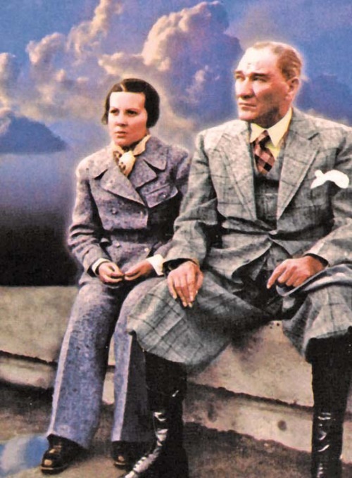 Иллюстрация к книге — Молодые и красивые. Мода двадцатых годов [i_052.jpg]