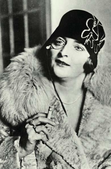 Иллюстрация к книге — Молодые и красивые. Мода двадцатых годов [i_079.jpg]