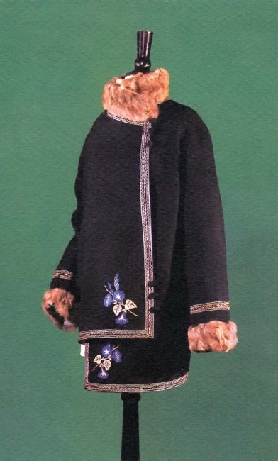 Иллюстрация к книге — Молодые и красивые. Мода двадцатых годов [i_180.jpg]