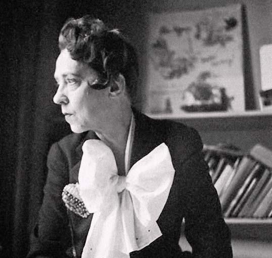 Иллюстрация к книге — Молодые и красивые. Мода двадцатых годов [i_262.jpg]