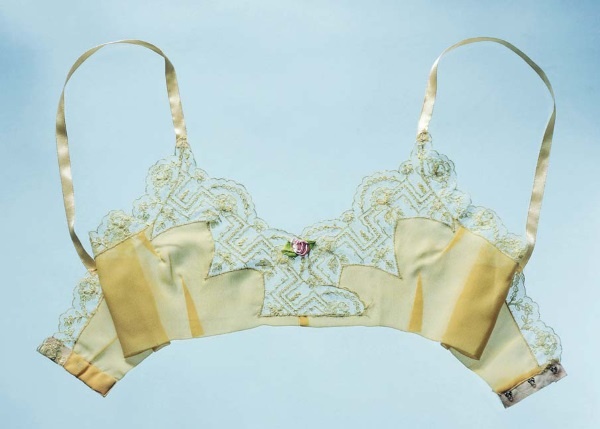 Иллюстрация к книге — Молодые и красивые. Мода двадцатых годов [i_274.jpg]