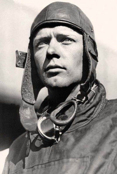 Иллюстрация к книге — Молодые и красивые. Мода двадцатых годов [i_435.jpg]