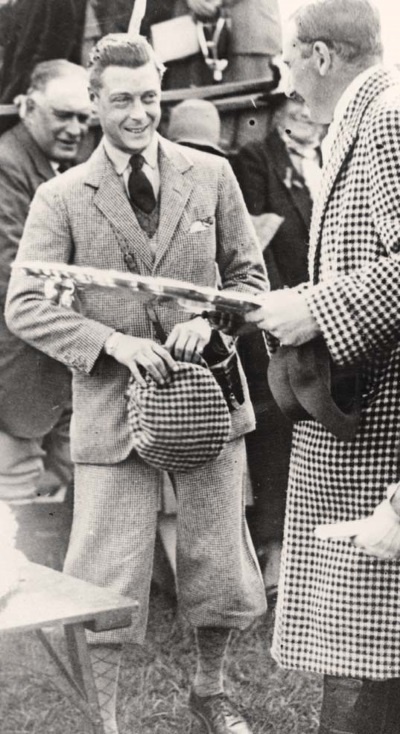 Иллюстрация к книге — Молодые и красивые. Мода двадцатых годов [i_476.jpg]