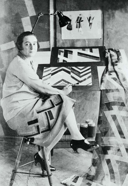 Иллюстрация к книге — Молодые и красивые. Мода двадцатых годов [i_491.jpg]