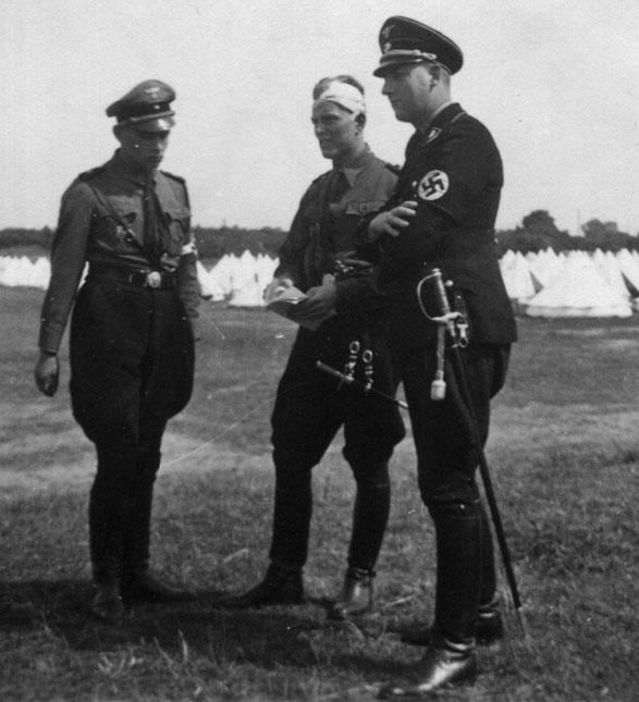 Иллюстрация к книге — 12-я танковая дивизия СС «Гитлерюгенд» [_1.jpg]