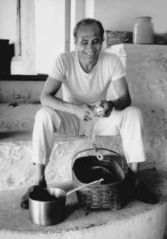 Иллюстрация к книге — 100 великих мастеров балета [i_070.jpg]