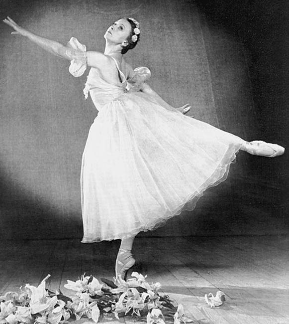 Иллюстрация к книге — 100 великих мастеров балета [i_096.jpg]