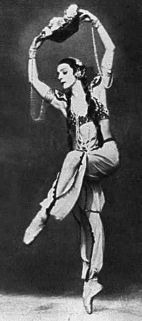 Иллюстрация к книге — 100 великих мастеров балета [i_112.jpg]