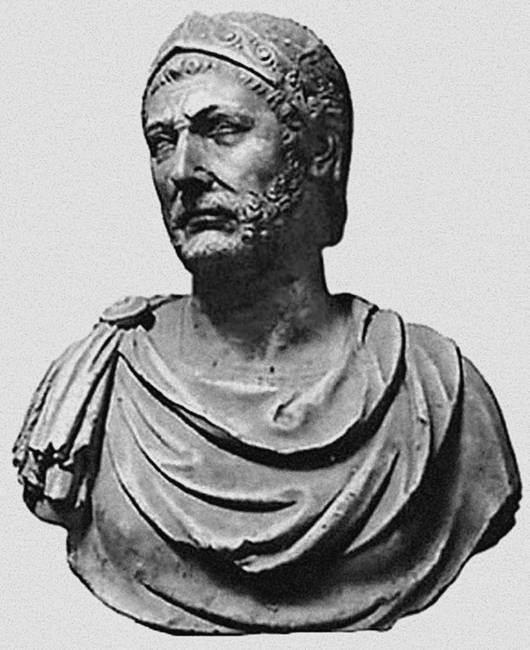 Иллюстрация к книге — 100 великих аристократов [i_007.jpg]