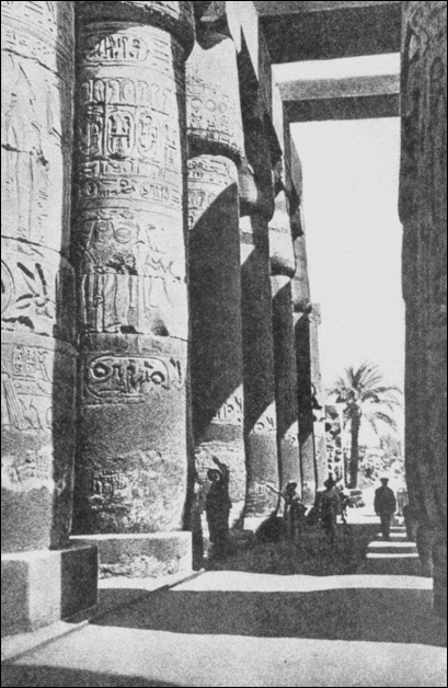 Иллюстрация к книге — 100 великих чудес света [i_012.jpg]