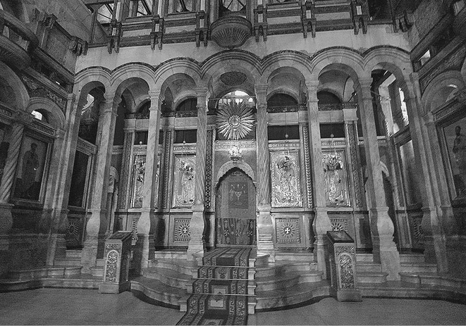 Иллюстрация к книге — 100 великих чудес света [i_035.jpg]