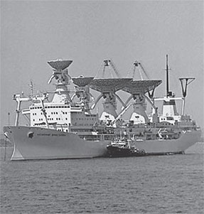 Иллюстрация к книге — 100 великих загадок истории флота [i_065.jpg]