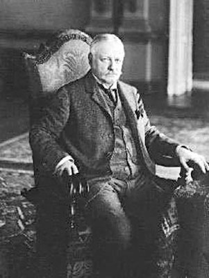 Иллюстрация к книге — 100 великих дипломатов [i_065.jpg]