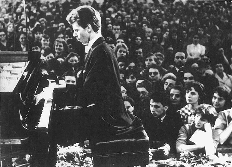 Иллюстрация к книге — Н. С. Хрущев. Воспоминания. Время. Люди. Власть. В 2 книгах. Книга 2 [i_014.jpg]