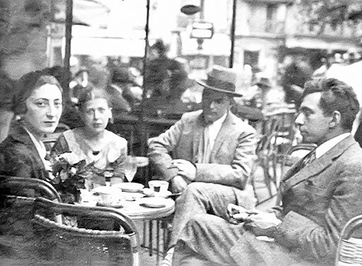 Иллюстрация к книге — Марина Цветаева. Беззаконная комета [i_229.jpg]