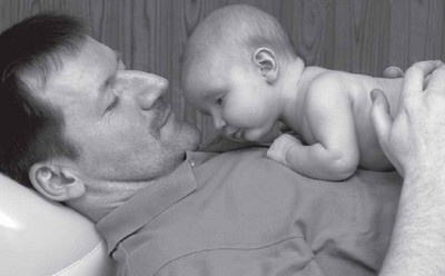 Иллюстрация к книге — PEKiP. Игра и движение. Более 100 развивающих игр для детей первого года жизни [i_020.jpg]