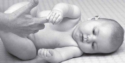 Иллюстрация к книге — PEKiP. Игра и движение. Более 100 развивающих игр для детей первого года жизни [i_039.jpg]