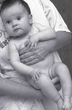 Иллюстрация к книге — PEKiP. Игра и движение. Более 100 развивающих игр для детей первого года жизни [i_046.jpg]