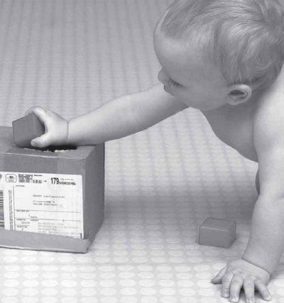 Иллюстрация к книге — PEKiP. Игра и движение. Более 100 развивающих игр для детей первого года жизни [i_079.jpg]