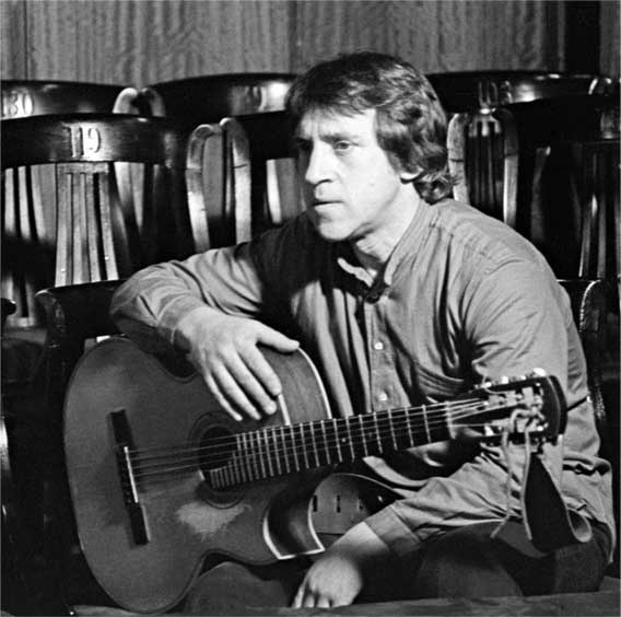 Иллюстрация к книге — Я лечила Высоцкого [i_103.jpg]