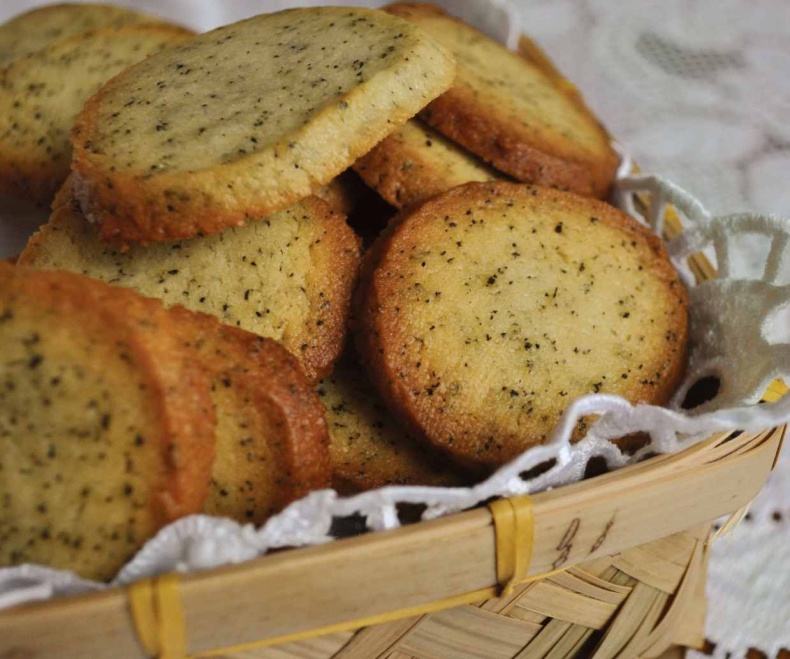 Иллюстрация к книге — Рецепты. Печенье с «изюминкой» [i_001.jpg]