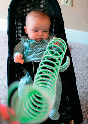 Иллюстрация к книге — Дома весело! Развивающие игры для самых маленьких [i_002.jpg]