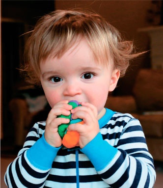 Иллюстрация к книге — Дома весело! Развивающие игры для самых маленьких [i_003.jpg]