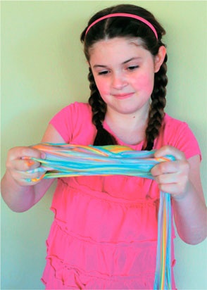 Иллюстрация к книге — Дома весело! Развивающие игры для самых маленьких [i_014.jpg]