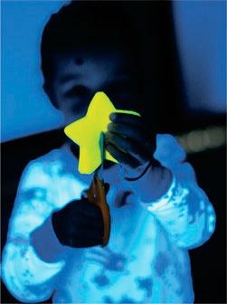 Иллюстрация к книге — Дома весело! Развивающие игры для самых маленьких [i_036.jpg]