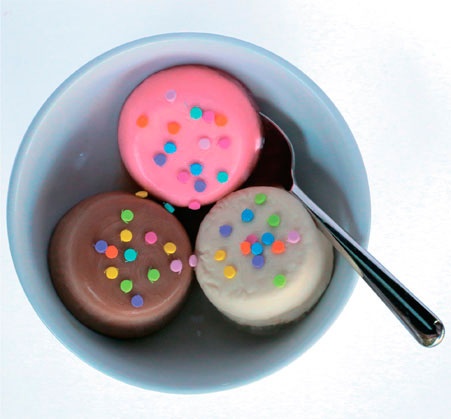 Иллюстрация к книге — Дома весело! Развивающие игры для самых маленьких [i_063.jpg]