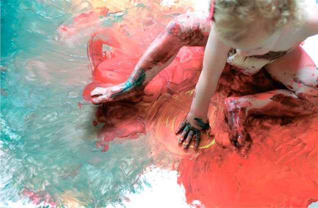 Иллюстрация к книге — Дома весело! Развивающие игры для самых маленьких [i_081.jpg]