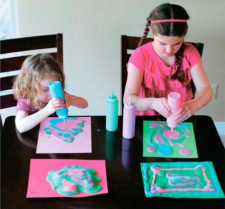 Иллюстрация к книге — Дома весело! Развивающие игры для самых маленьких [i_100.jpg]