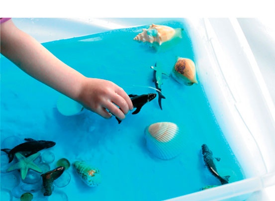 Иллюстрация к книге — Дома весело! Развивающие игры для самых маленьких [i_112.jpg]