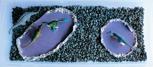 Иллюстрация к книге — Дома весело! Развивающие игры для самых маленьких [i_153.jpg]